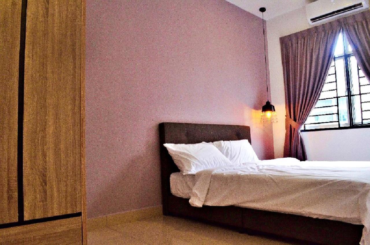 Desaru Cosy Homestay - Near Waterpark, Beach, Rapid -Wifi, Tvbox, Steamboat, Bbq Available Εξωτερικό φωτογραφία