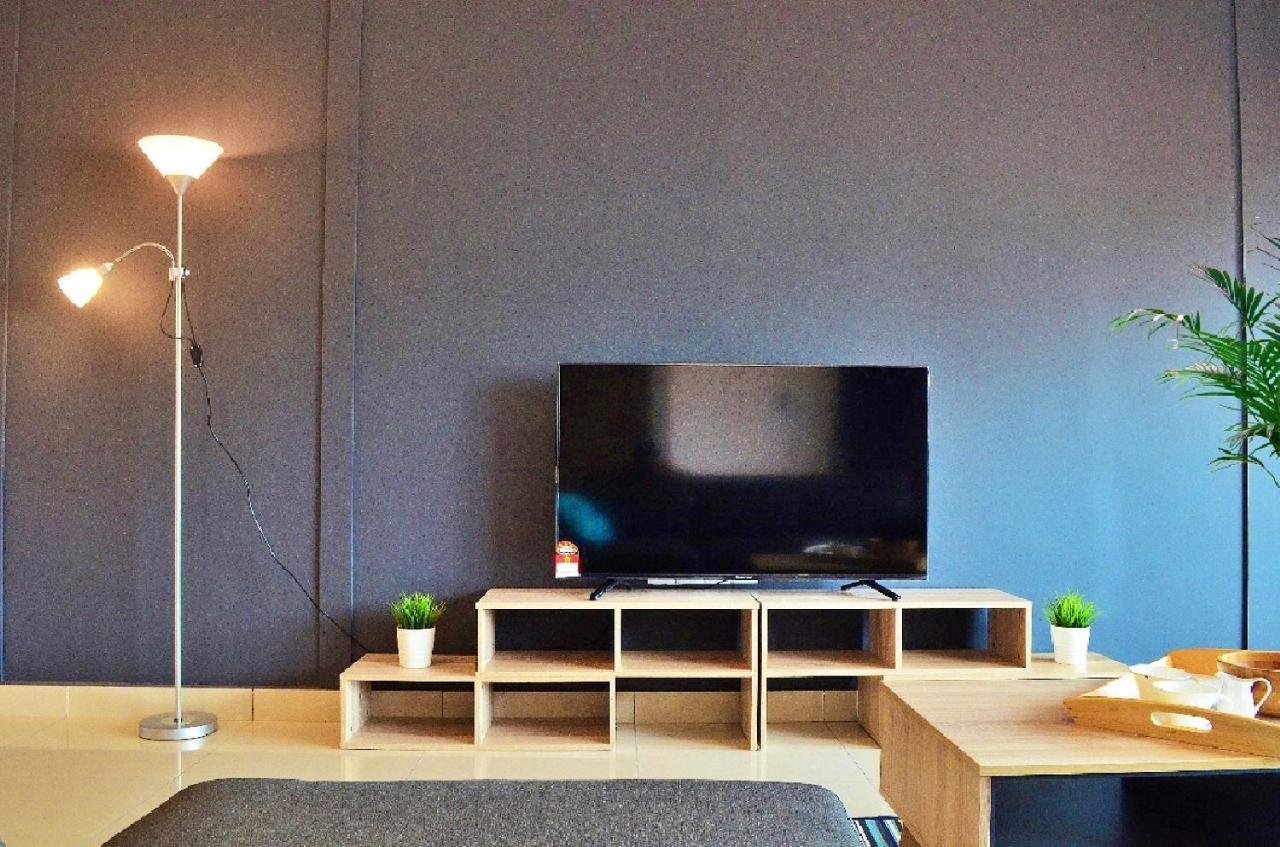 Desaru Cosy Homestay - Near Waterpark, Beach, Rapid -Wifi, Tvbox, Steamboat, Bbq Available Εξωτερικό φωτογραφία