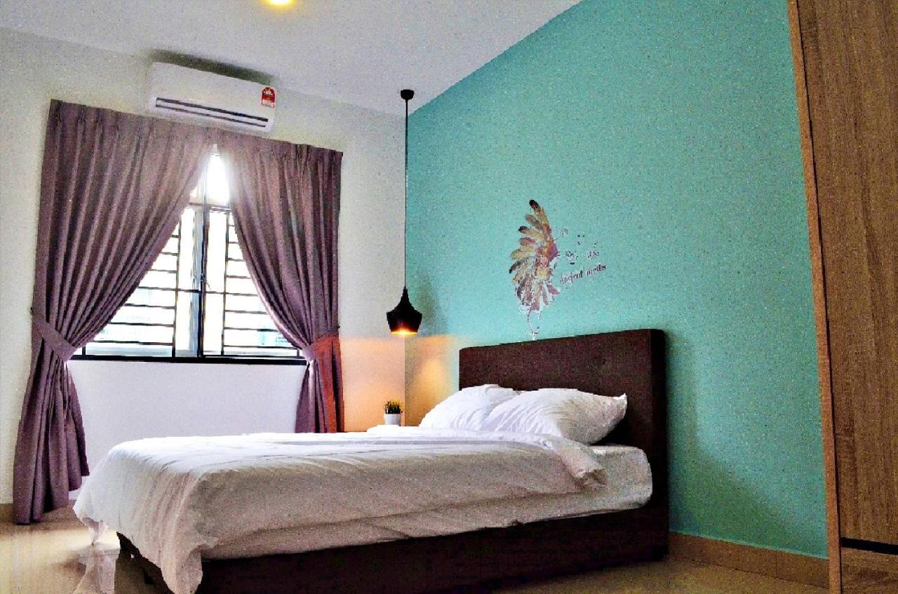 Desaru Cosy Homestay - Near Waterpark, Beach, Rapid -Wifi, Tvbox, Steamboat, Bbq Available Εξωτερικό φωτογραφία